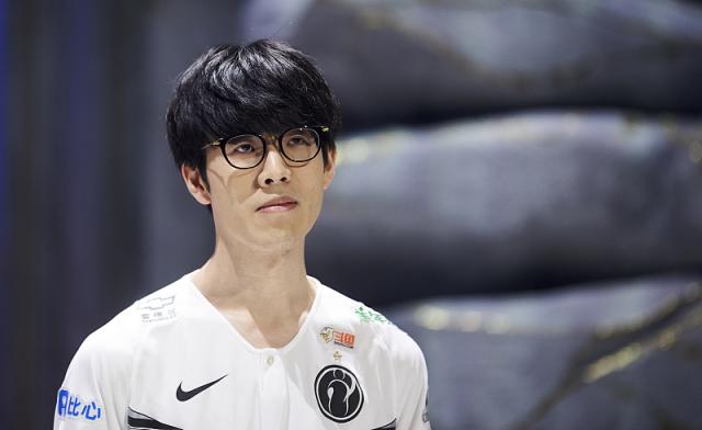 沧州vs南通首发：3外援PK4外援 李霄鹏替补