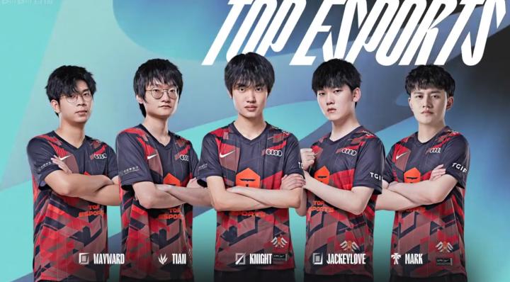 在斯诺克球 在斯诺克球