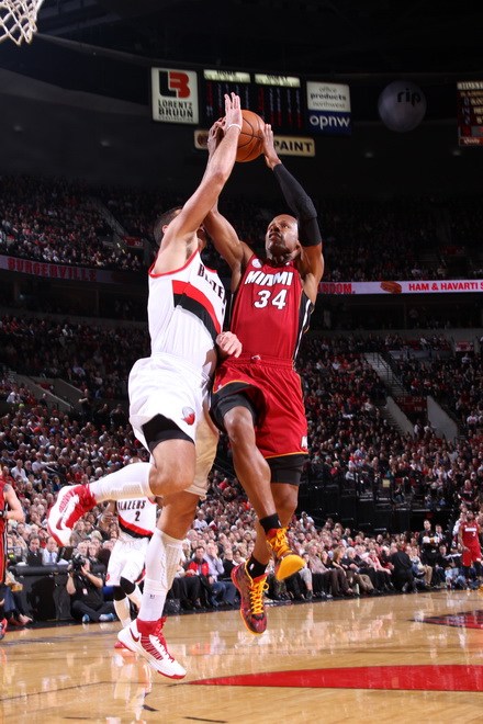 他们充满了 他们充满了